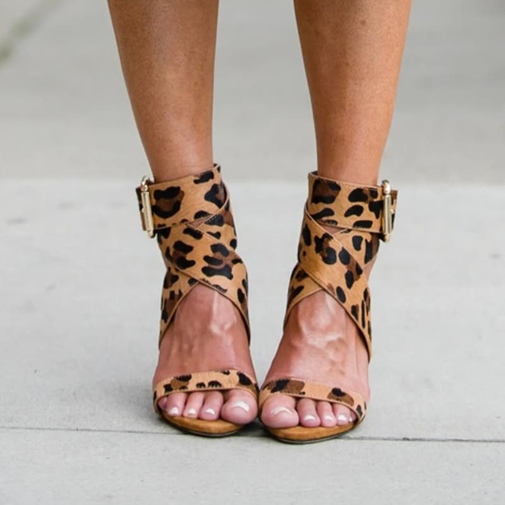 Raye Lexie cheetah print ankle strap stacked heels - Picture 1 of 9
